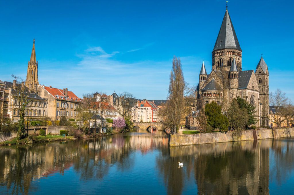 Get weed in Metz, France