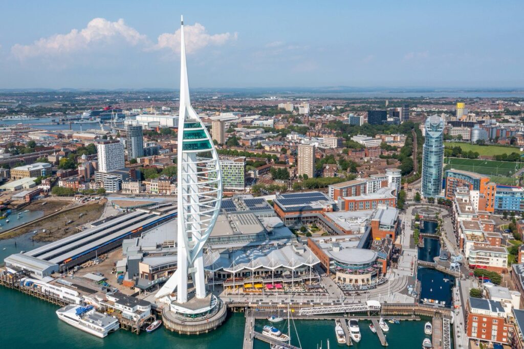 Get Marijuana in Portsmouth, England